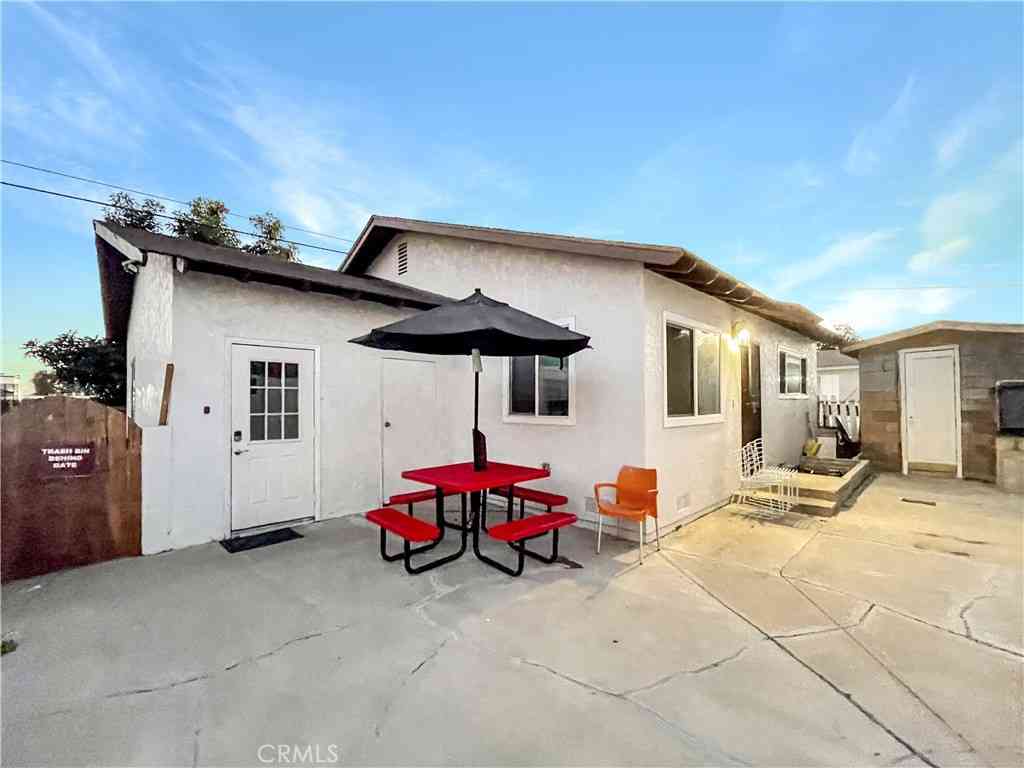 Homes For Rent - 4084 W 137th #B<br/> Heathrow, CA 90250