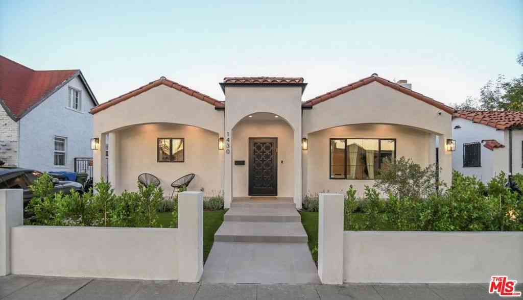 Homes For Rent - 1430 Stearns Drive<br/> Los Angeles, CA 90035