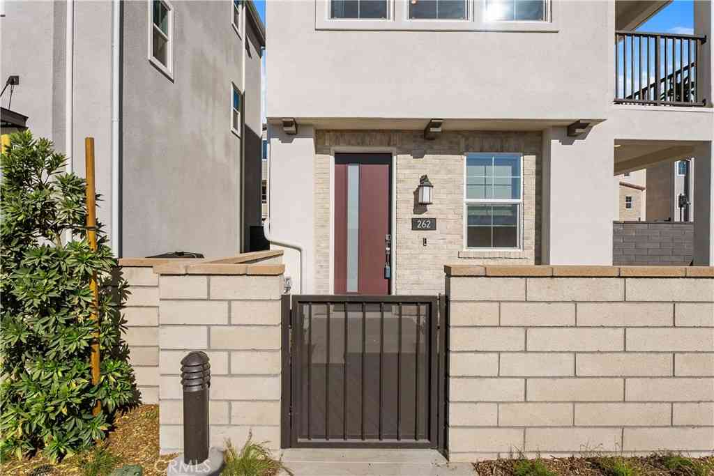 Homes For Rent - 262 Heartland Way<br/> Rancho Mission Viejo, CA 92694