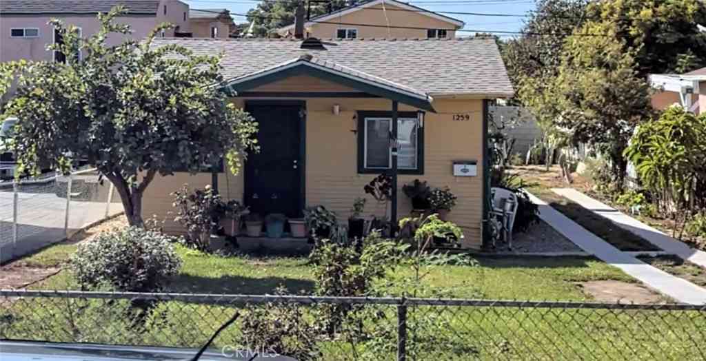 Homes For Sale - 1259 S Alma<br/> Los Angeles, CA 90023