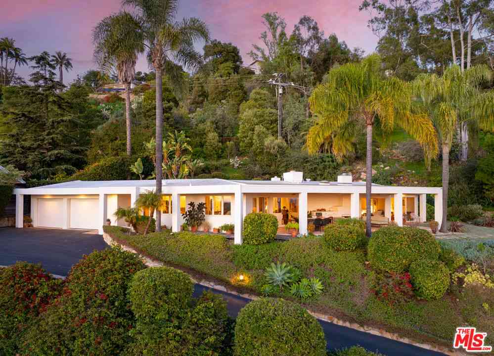 Homes For Sale - 1816 E Las Tunas Road<br/> Santa Barbara, CA 93103