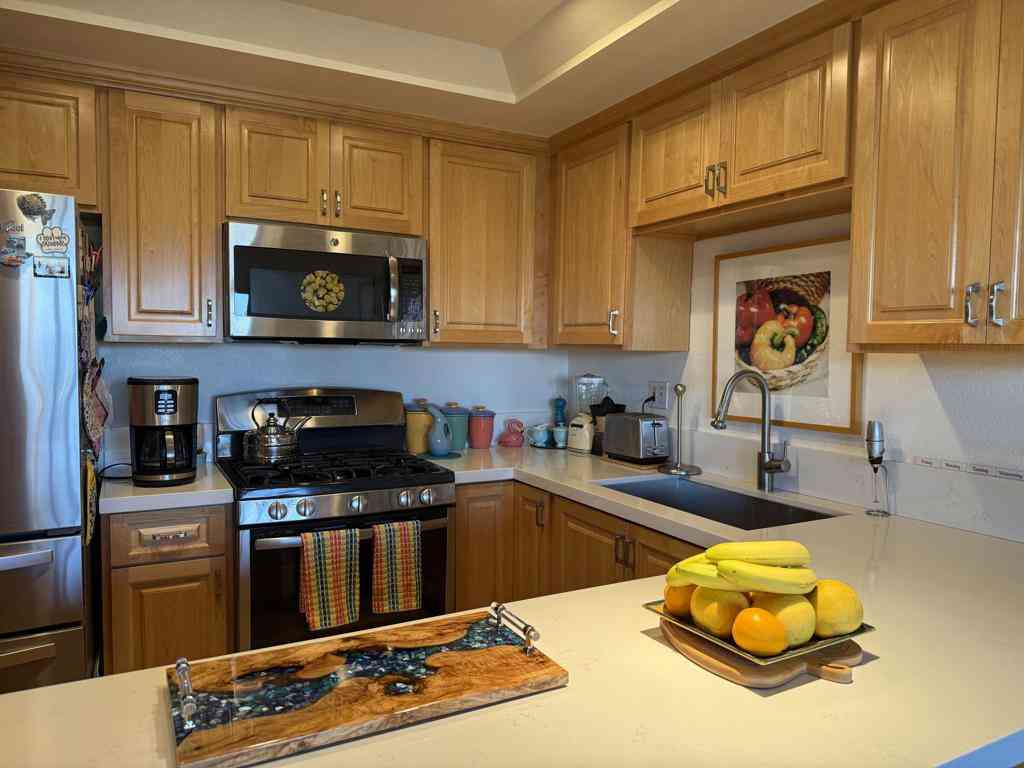 Condo For Sale - 73103 Alice Marble Lane<br/> Palm Desert, CA 92260