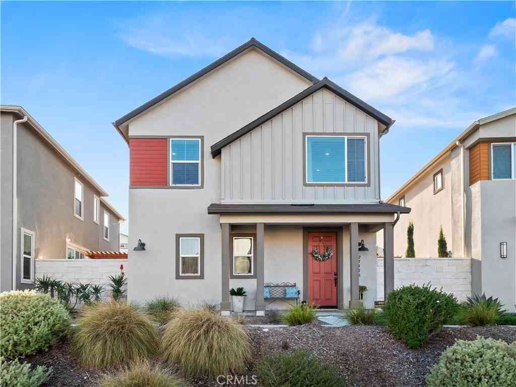 Homes For Sale - 27478 Boulderview<br/> Valencia, CA 91381