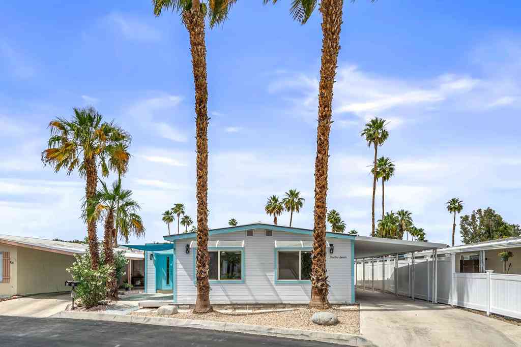 Mobile Home For Rent - 117 Aliso Drive<br/> Palm Springs, CA 92264