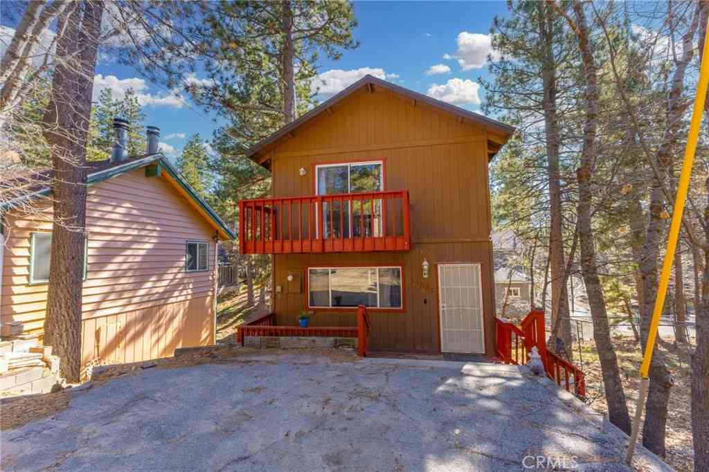 Homes For Sale - 33061 Bluebird<br/> Running Springs, CA 92382