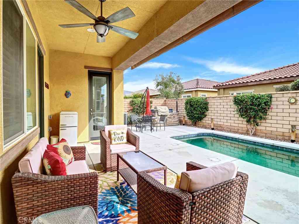 Homes For Sale - 43086 Borretti Way<br/> Indio, CA 92203