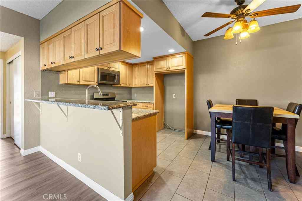 Condo For Sale - 10943 Laurel Canyon #A6<br/> San Fernando, CA 91340