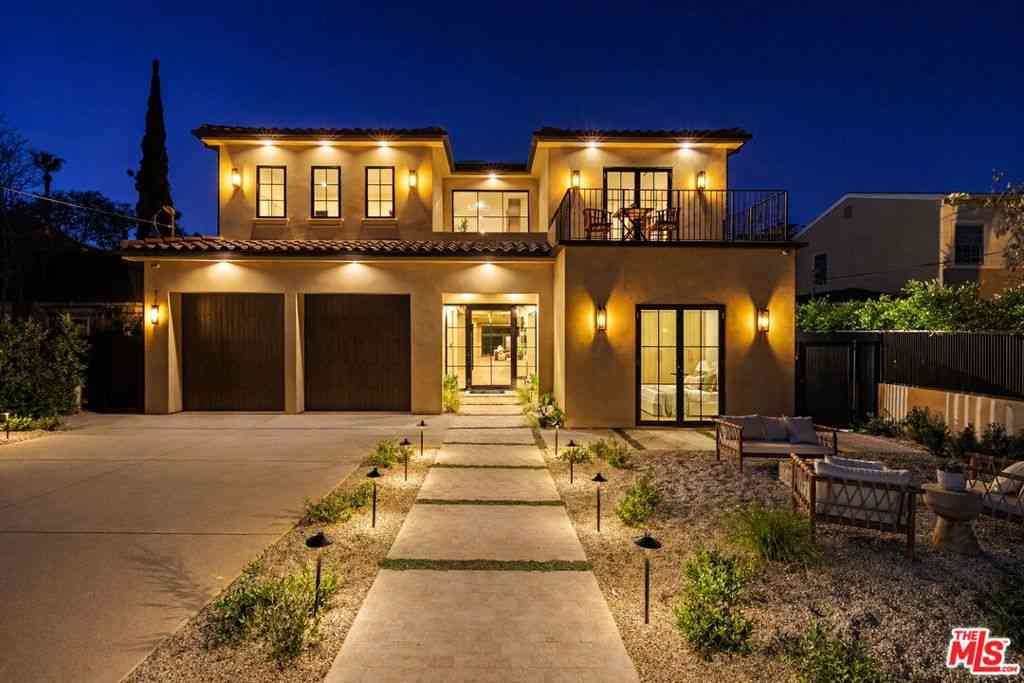 Homes For Sale - 14273 Greenleaf Street<br/> Sherman Oaks, CA 91423