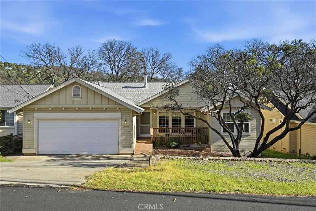 Homes For Sale - 18286 North Shore Drive<br/> Hidden Valley Lake, CA 95467