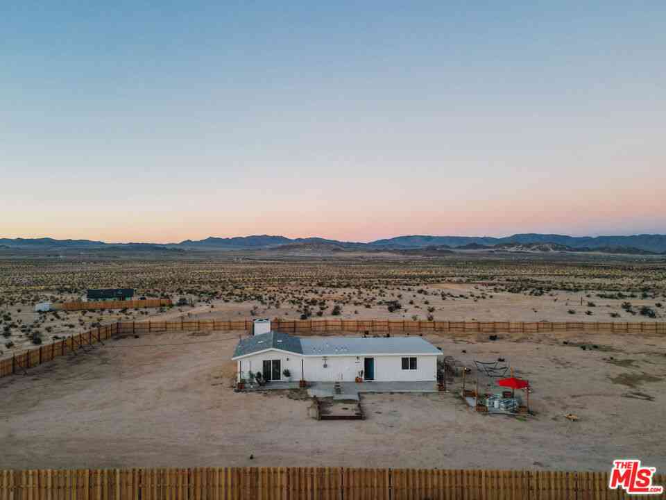 Homes For Sale - 77575 Two Mile Road<br/> Twentynine Palms, CA 92277