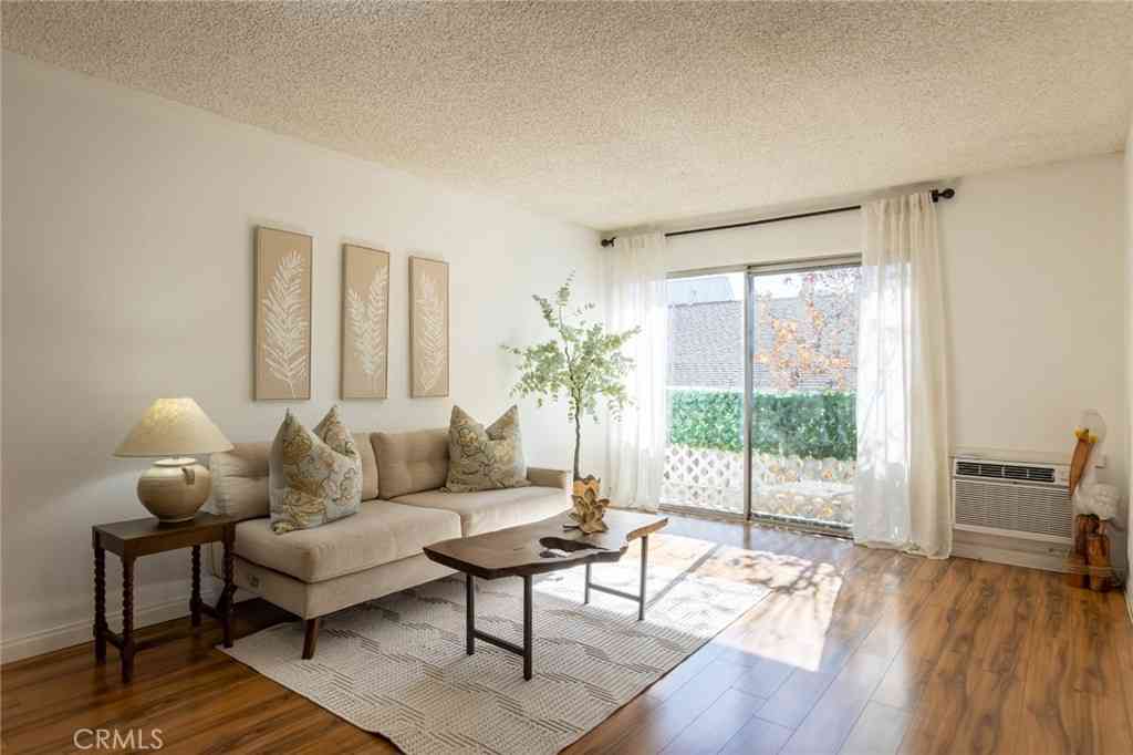 Condo For Sale - 3565 Linden Ave #153<br/> Long Beach, CA 90807