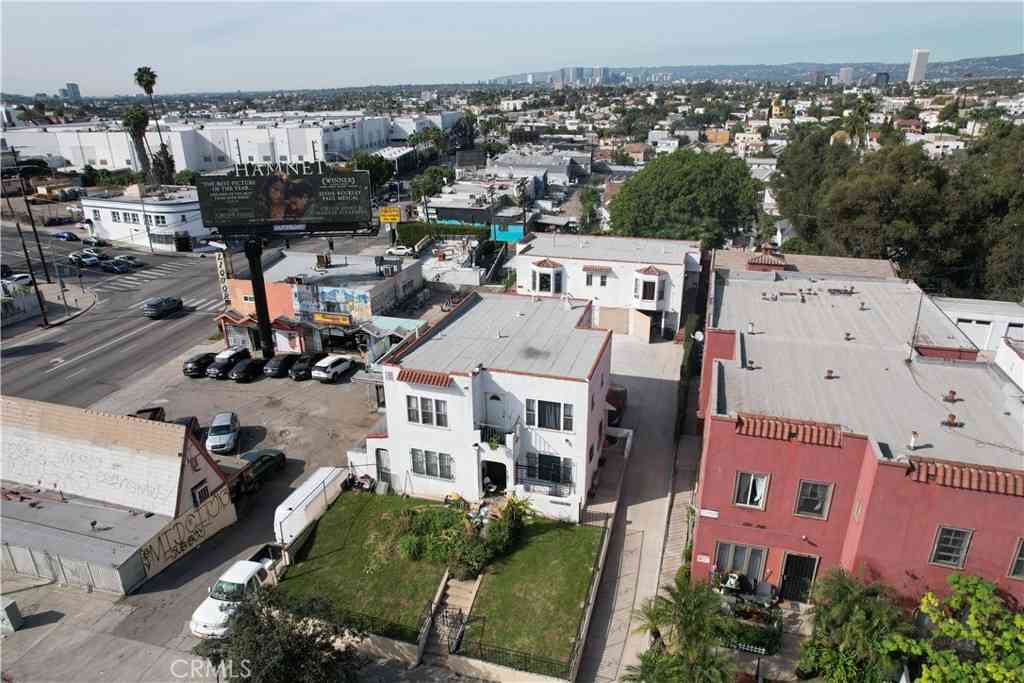 Homes For Sale - 1291 Queen Anne<br/> Los Angeles, CA 90019