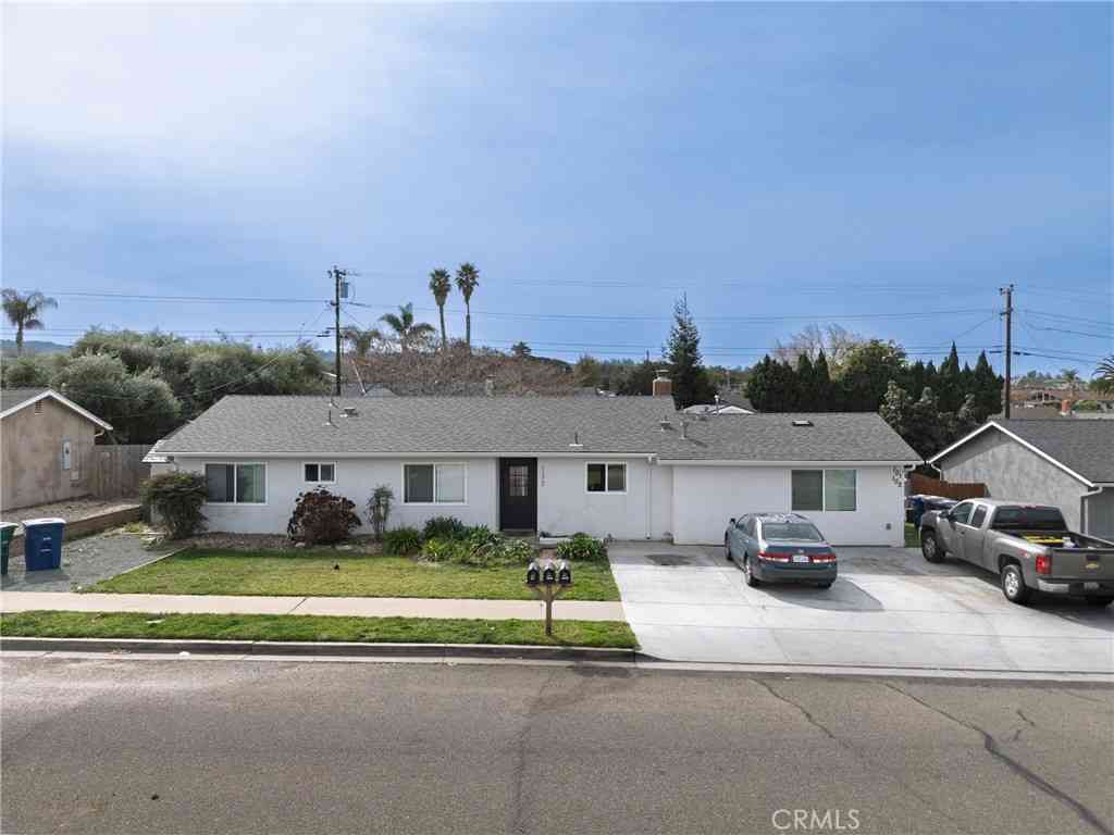 Homes For Sale - 1172 E Rice Ranch Road #101, 102<br/> Santa Maria, CA 93455