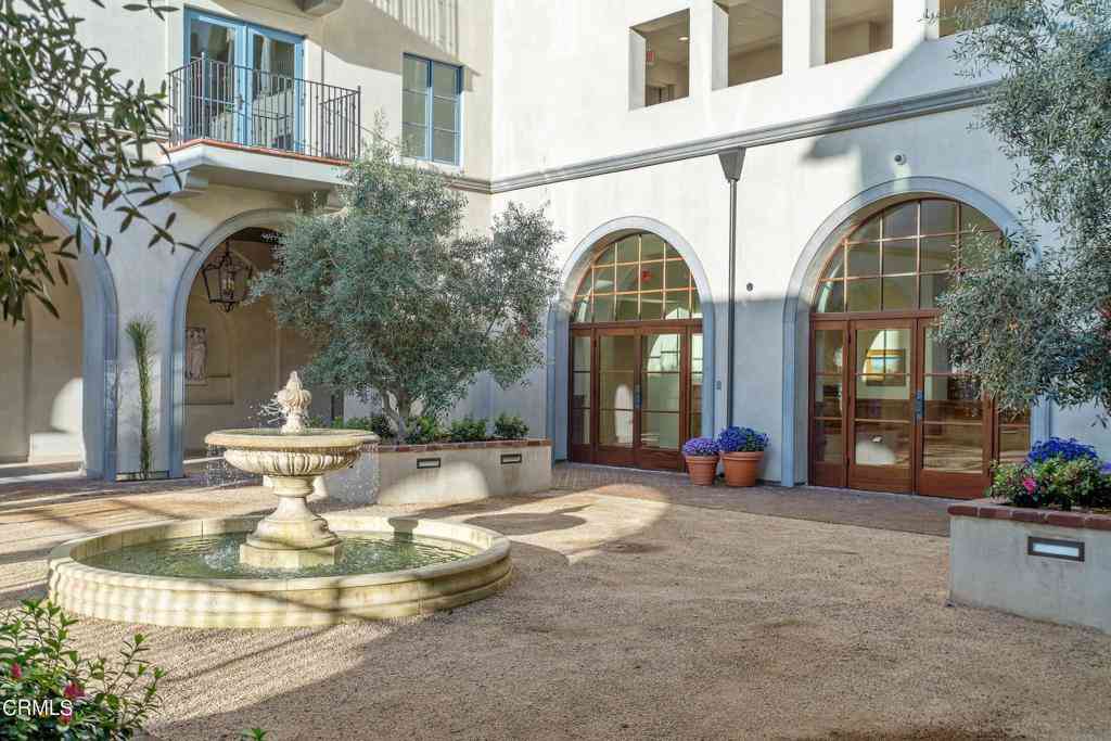 Condo For Rent - 88 N Oakland Avenue #601<br/> Pasadena, CA 91101