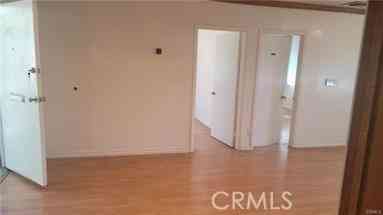 Townhouse For Rent - 612 8th<br/> Bakersfield, CA 93304
