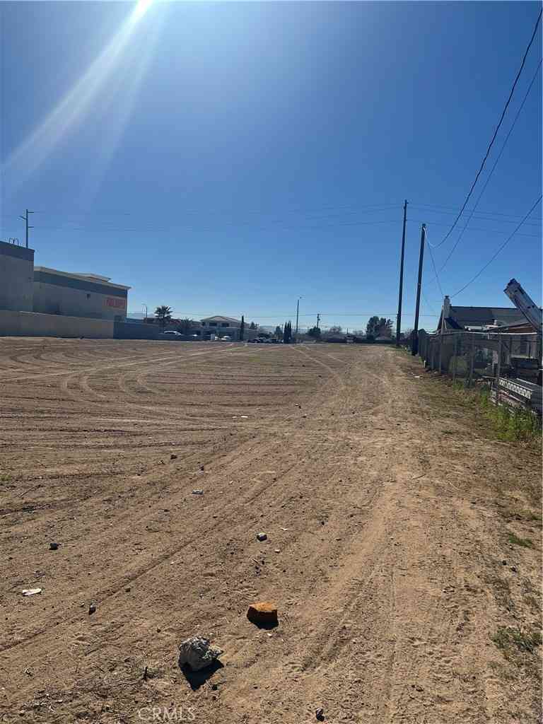 Vacant Land For Sale - Bear Valley Road<br/> Victorville, CA 92395