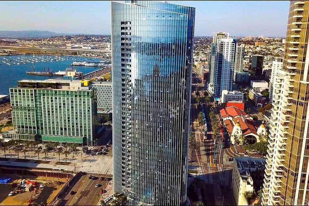 Apartment For Rent - 888 W E Street #306<br/> San Diego, CA 92101
