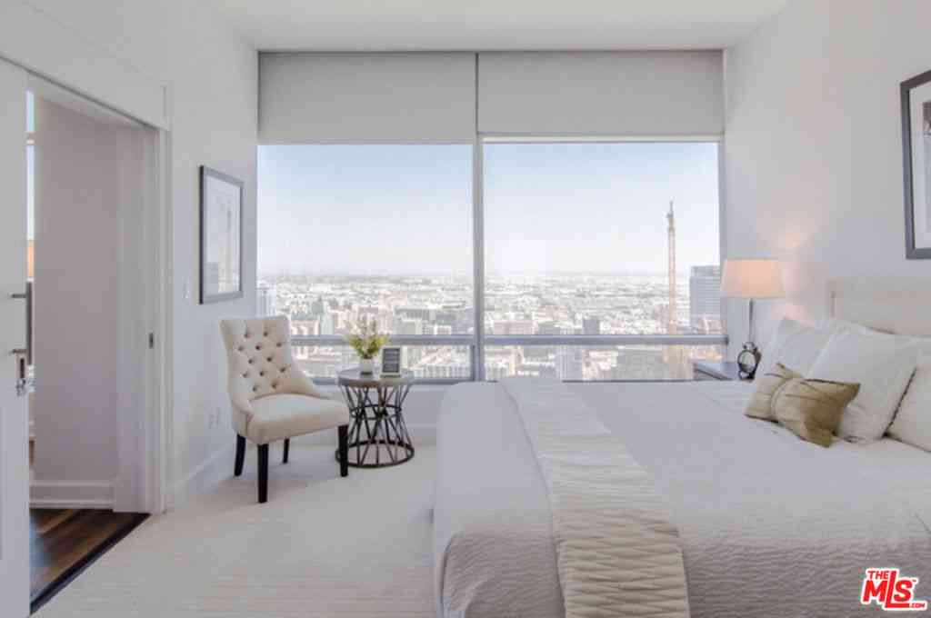 Condo For Sale - 900 W Olympic Boulevard #39E<br/> Los Angeles, CA 90015