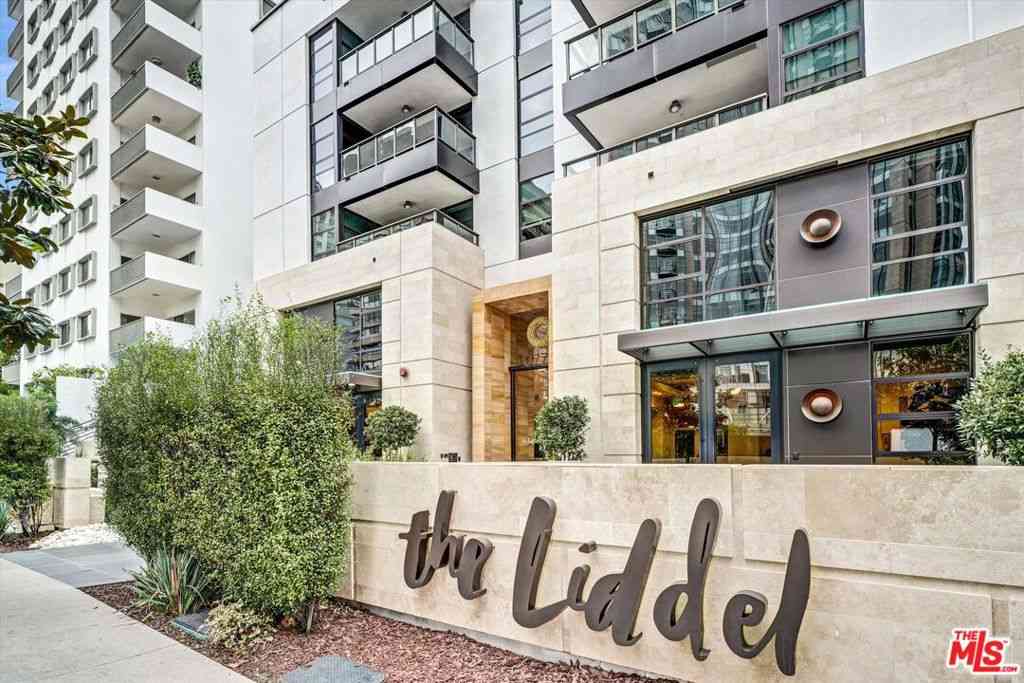 Condo For Sale - 10777 Wilshire Boulevard #207<br/> Los Angeles, CA 90024