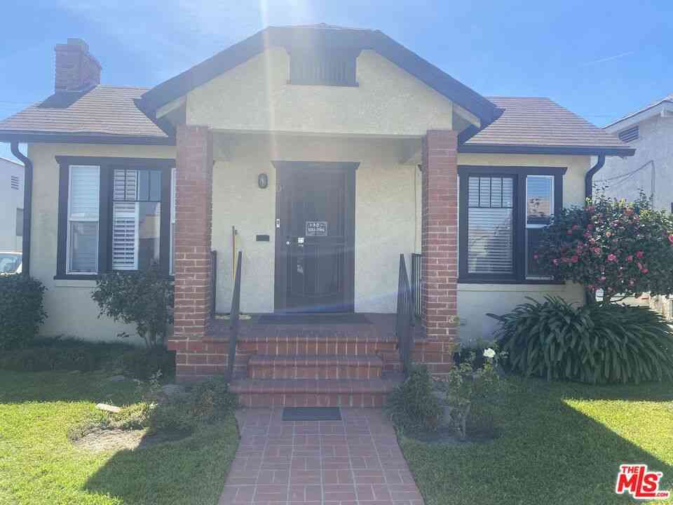 Homes For Sale - Residential<br/> Los Angeles, CA 90047