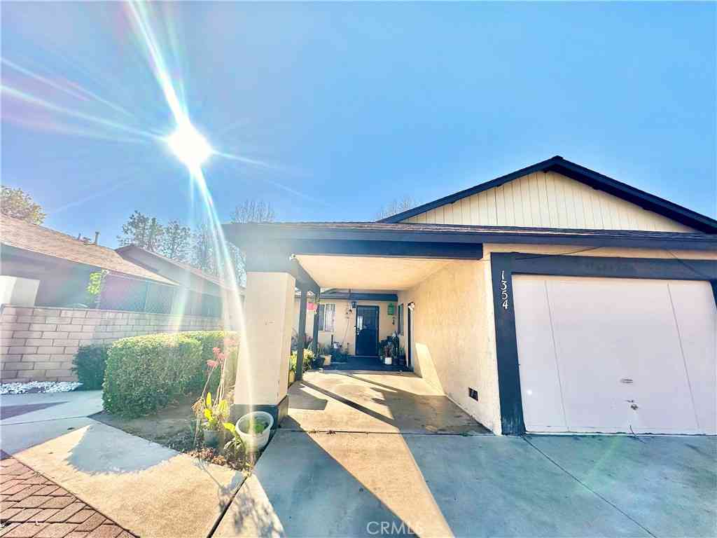Condo For Sale - 1354 Bushy Tail Trail<br/> San Jacinto, CA 92583