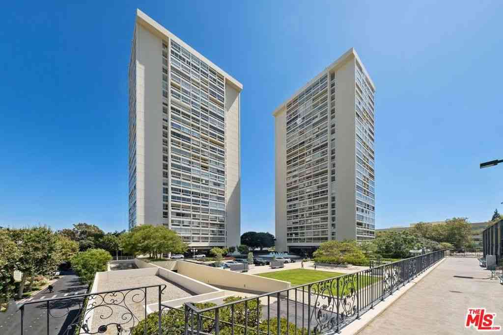 Condo For Sale - 2220 Avenue Of The Stars #2203<br/> Los Angeles, CA 90067