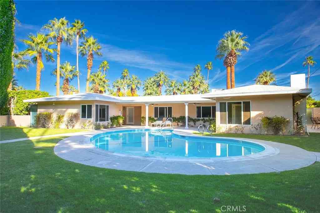 Multifamily For Sale - 1500 S Via Entrada<br/> Palm Springs, CA 92264
