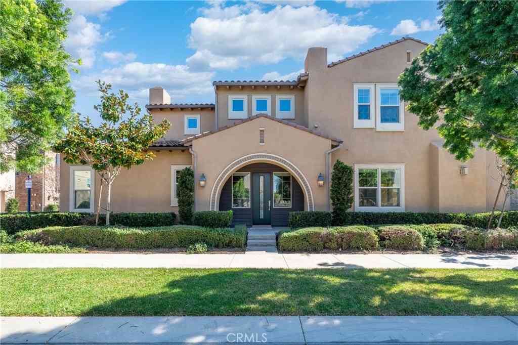 Homes For Sale - 94 Swift<br/> Irvine, CA 92618