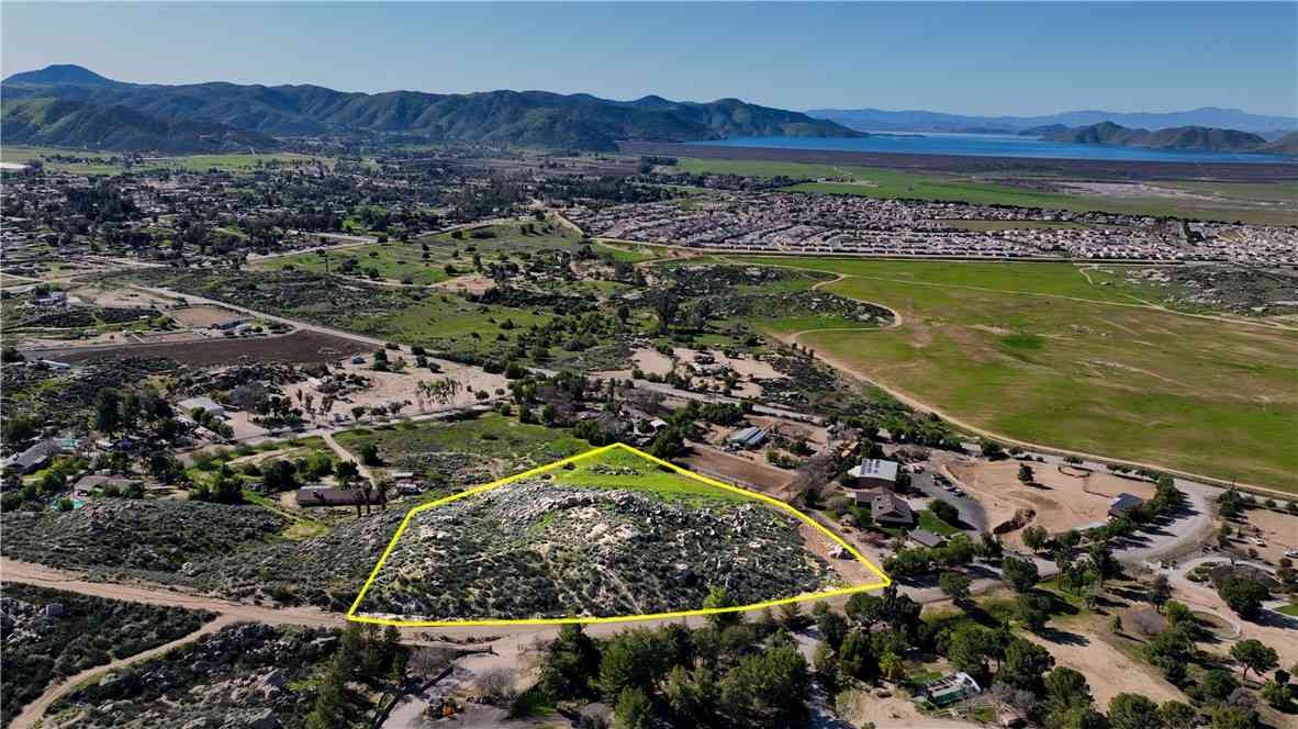 Vacant Land For Sale - 27 Starlight Mesa Drive<br/> Hemet, CA 92544