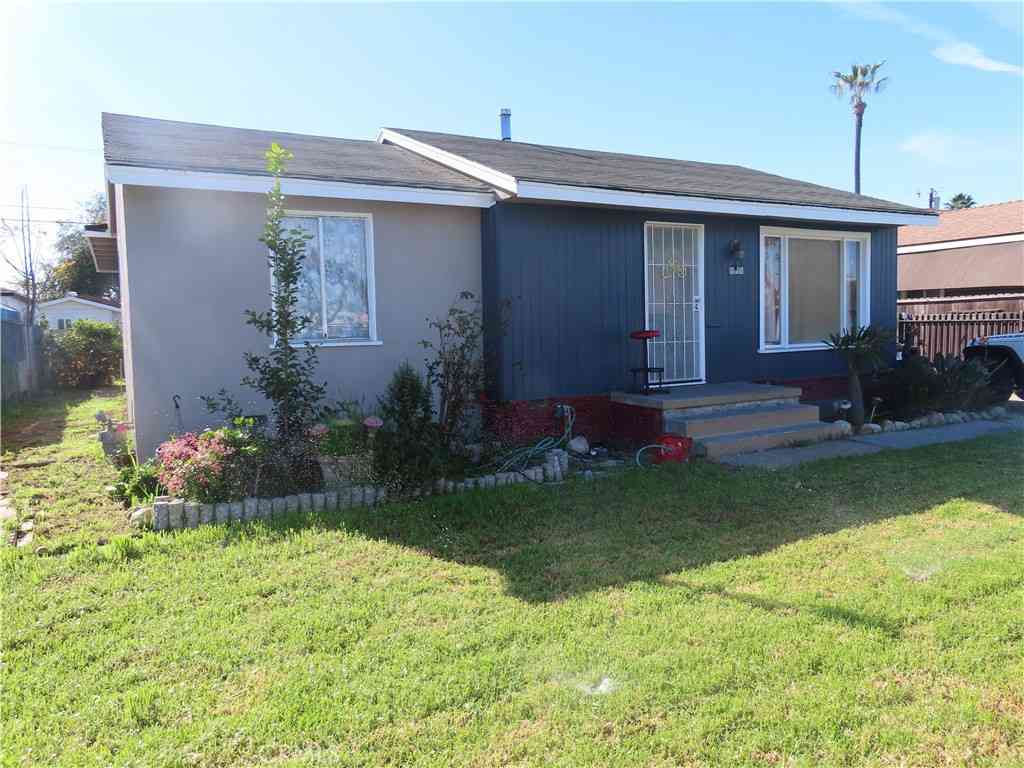 Homes For Sale - 736 E Century<br/> Los Angeles, CA 90002