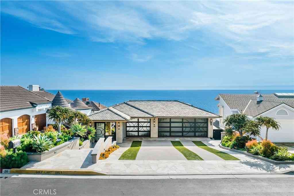 Homes For Rent - 26 S La Senda<br/> Laguna Beach, CA 92651