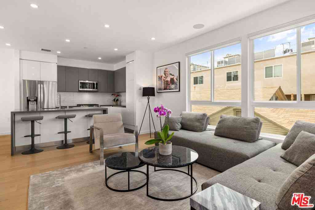 Homes For Rent - 1228 N Sycamore Avenue<br/> Los Angeles, CA 90038