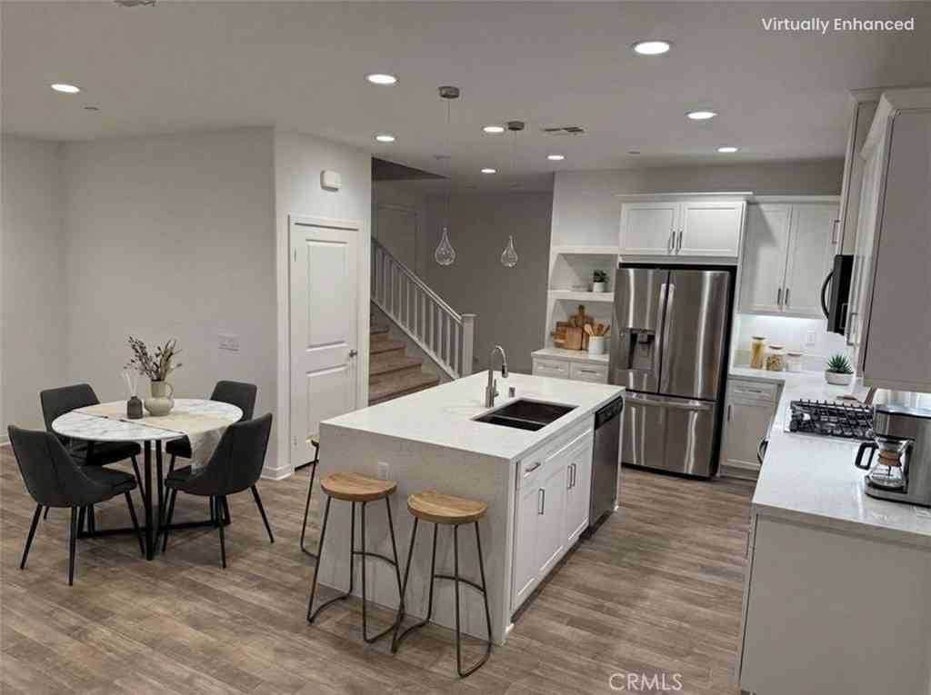 Condo For Rent - 9504 Corterra<br/> Panorama City, CA 91402