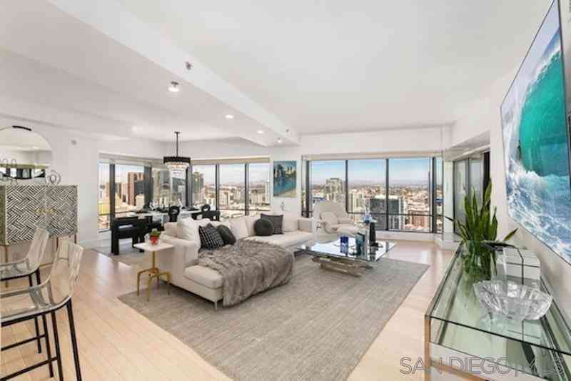 Homes For Rent - 200 Harbor Dr. #3401<br/> San Diego, CA 92101