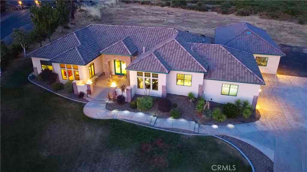 Homes For Sale - 18 Tuscan Drive<br/> Paradise, CA 95969