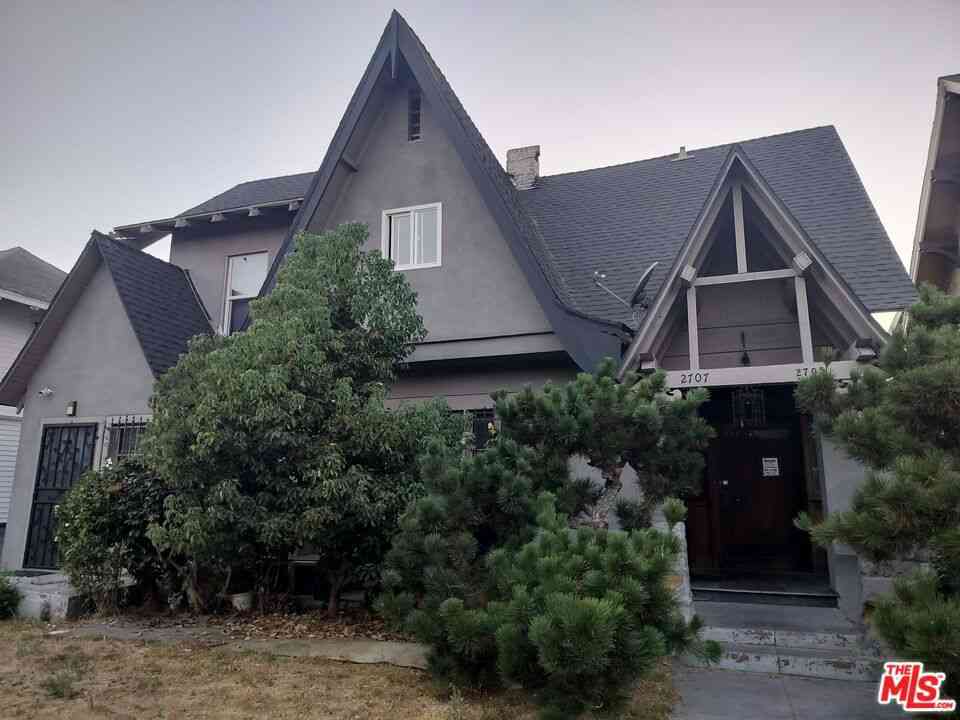 Homes For Sale - 2705 S Normandie Avenue<br/> Los Angeles, CA 90007