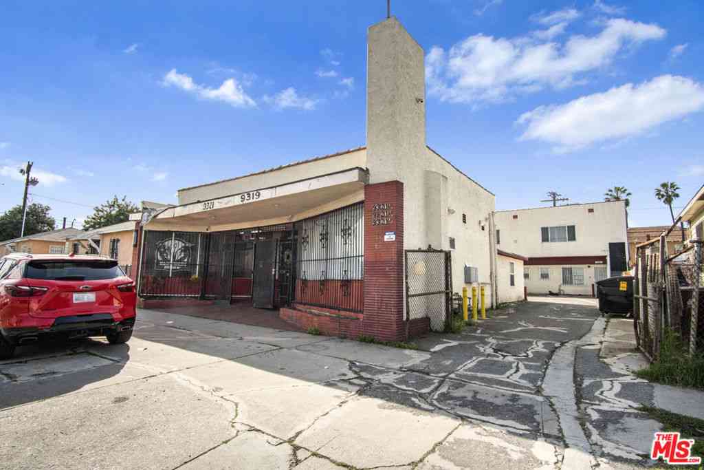 Homes For Sale - 9321 S Western Avenue<br/> Los Angeles, CA 90047
