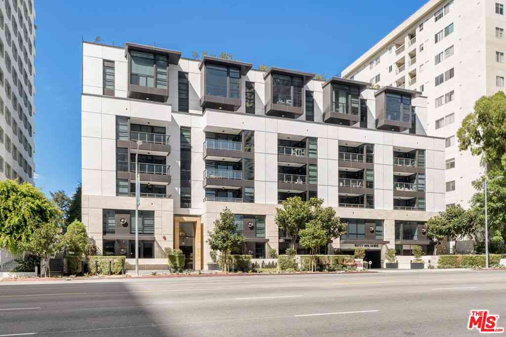 Condo For Sale - 10777 Wilshire Boulevard #603<br/> Los Angeles, CA 90024