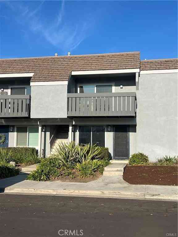 Condo For Sale - 95 Wildwood<br/> Irvine, CA 92604