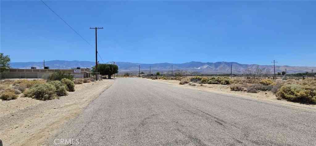 Vacant Land For Sale - 800 Oracle Rd.<br/> Lucerne Valley, CA 92356