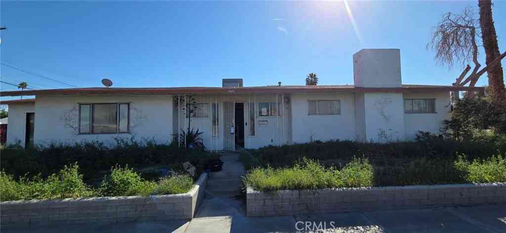Homes For Sale - 82625 Requa Avenue<br/> Indio, CA 92201