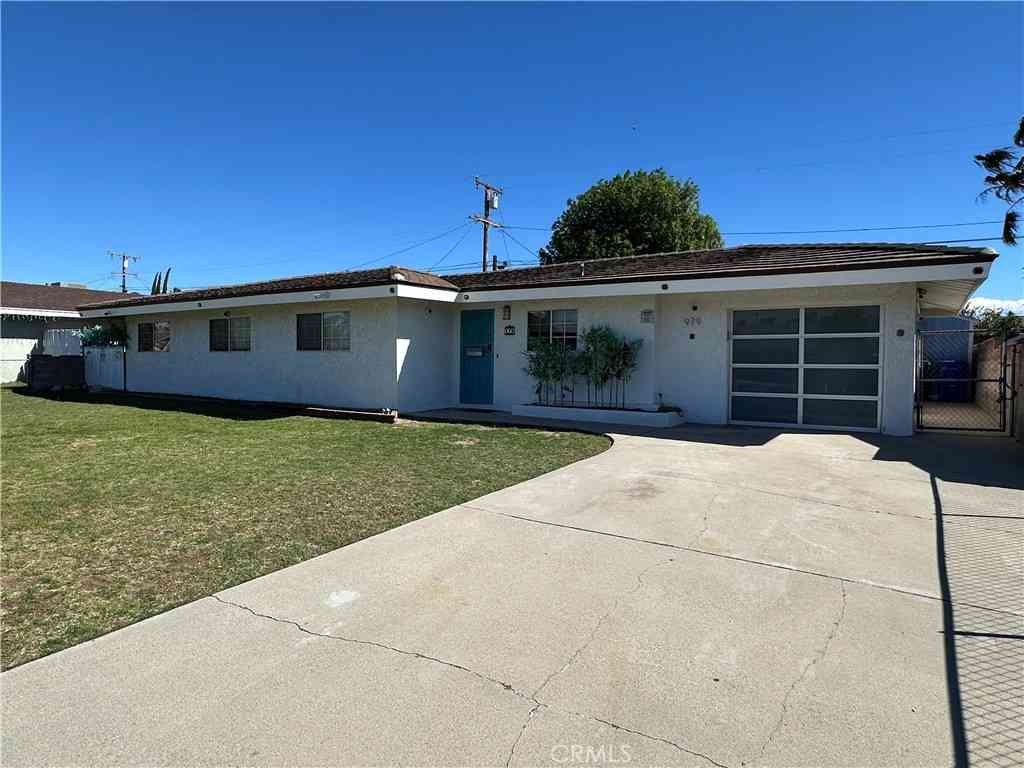 Homes For Sale - 979 N Gardena<br/> Rialto, CA 92376
