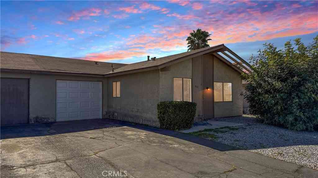 Homes For Sale - 1835 Pueblo<br/> Hemet, CA 92545