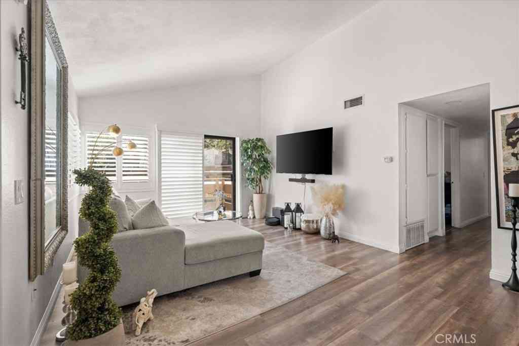 Condo For Sale - 22824 Hilton Head Drive #90<br/> Diamond Bar, CA 91765