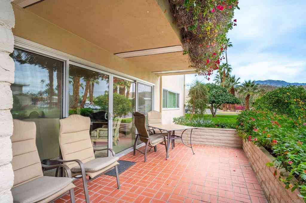 Homes For Sale - 69850 Highway 111 #18<br/> Rancho Mirage, CA 92270