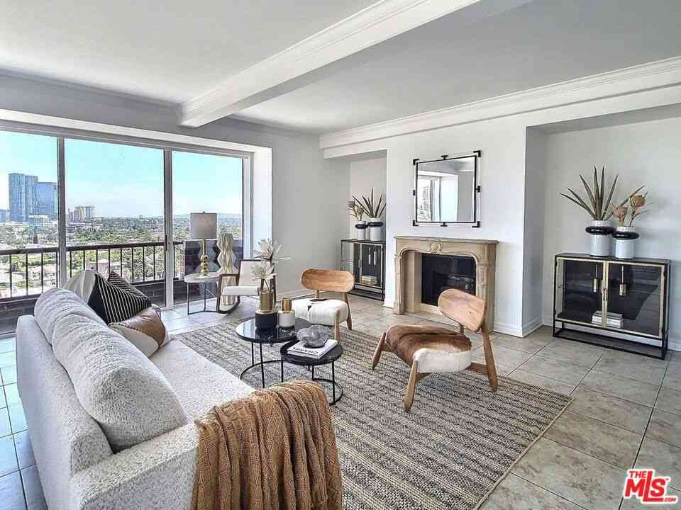 Condo For Sale - 10550 Wilshire Boulevard #1004<br/> Los Angeles, CA 90024