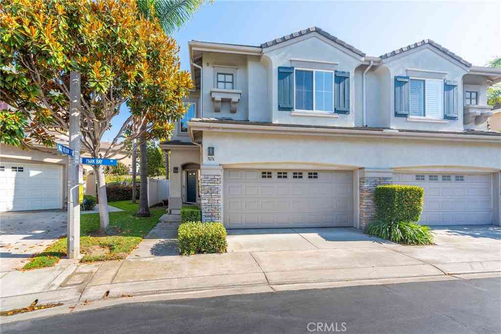 Homes For Rent - 7676 Park Bay Drive<br/> Huntington Beach, CA 92648