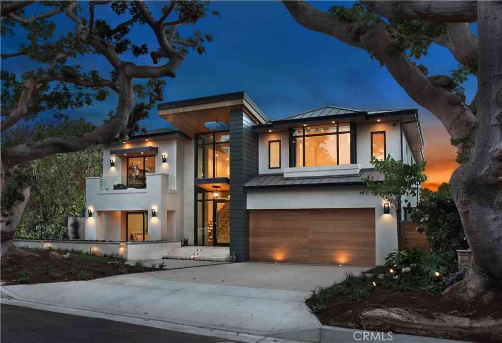 Homes For Rent - 350 Evening Canyon Road<br/> Corona Del Mar, CA 92625