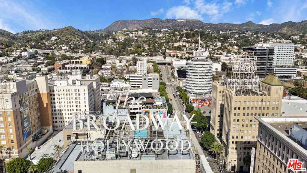 Condo For Rent - 1645 Vine Street #1007<br/> Los Angeles, CA 90028