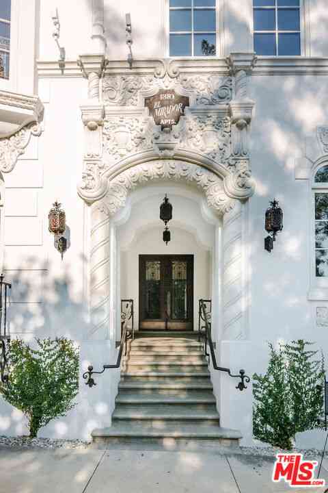 Condo For Rent - 1302 N Sweetzer Avenue #303<br/> West Hollywood, CA 90046